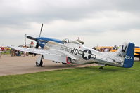 N2151D @ KDVN - At the Quad Cities Air Show