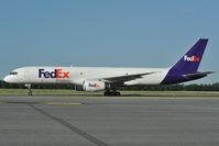 N923FD @ LOWW - Fedex Boeing 757-200 - by Dietmar Schreiber - VAP