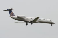 N15983 @ KORD - ExpressJet/Continental Express Embraer EMB-145LR, BTA6035 arriving from KCID, RWY 14R approach KORD. - by Mark Kalfas