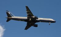 N565UA @ MCO - United 757