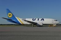 UR-FAA @ LOWW - Ukraine International Boeing 737-300 - by Dietmar Schreiber - VAP