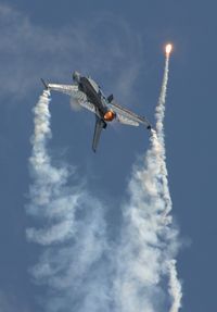 FA-110 @ LOXZ - Solo F-16 at Airpower11 - by Andi F