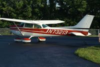 N73213 @ I19 - 1976 Cessna 172M