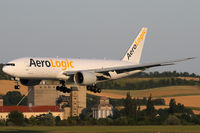 D-AALB @ VIE - AeroLogic