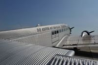HB-HOY @ LOLW - Ju Air CASA352 (JU52)