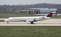 N653CA @ CVG - Comair CRJ-700