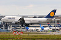D-ABVW @ FRA - Lufthansa - by Chris Jilli