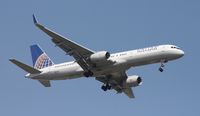 N34137 @ MCO - United 757 - by Florida Metal