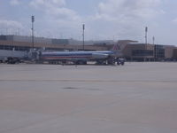 N513AA @ IAH - dc-9-82 at 1ah