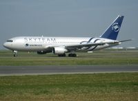 XA-JBC @ LFPG - Originally ordered by Olympic Airways but not taken-up and was handed over to Lan Chile in 1990 as CC-CEY. Now acting as the airline's embassador in Skyteam dress, Bravo-Charlie joined AM in 1991 as XA-RVY and was re-registered in 1998 - by Alain Durand