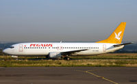 TC-APD @ EDLW - PEGASUS AIRLINES / Taxiing in from Runway 06. - by Wilfried_Broemmelmeyer