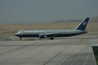 N669UA @ DEN - Taken at Denver International Airport, in March 2011 whilst on an Aeroprint Aviation tour - by Steve Staunton