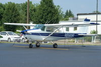 N5589R @ I19 - 1965 Cessna 172F