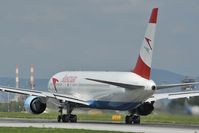 OE-LAW @ LOWW - Austrian Airlines Boeing 767-300 - by Dietmar Schreiber - VAP
