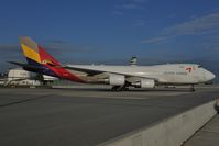 HL7616 @ LOWW - Asiana Boeing 747-400 - by Dietmar Schreiber - VAP