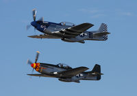 N327DB @ RTS - every evening of the race week in Reno, some rich or lucky few can enjoy a flight... - by olivier Cortot