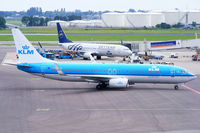 PH-BGB @ EHAM - KLM Royal Dutch Airlines - by Chris Hall