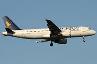EI-DSY @ VIE - Air One