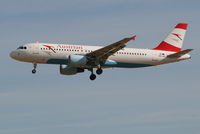 OE-LBV @ EBBR - Arrival of flight OS351 to RWY 25L