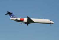 SE-DIP @ EBBR - Arrival of flight SK593 to RWY 02 - by Daniel Vanderauwera