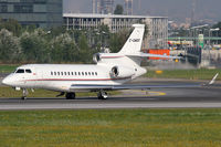 C-GMGX @ VIE - Private - by Roman Reiner