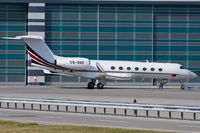 CS-DKF @ LOWW - Netjets - by Thomas Posch - VAP