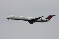N920DN @ DTW - Delta MD-90 - by Florida Metal