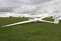 G-CFNT @ X5SB - Glaser-Dirks DG-600 at Sutton Bank, N Yorks, August 2011. - by Malcolm Clarke