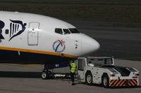 EI-EBX @ EDLV - Ryanair, Boeing 737-8AS (WL), 35007/2882 - by Air-Micha