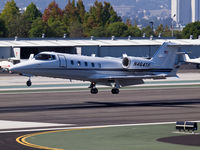 N464TF @ KSMO - N464TF arriving on RWY 21 - by Torsten Hoff