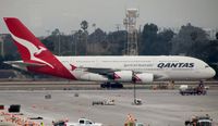 VH-OQE @ KLAX - Qantas Super Jumbo taxiing to gate - by cx880jon