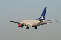 SE-DNX @ EBBR - Flight SK589 is descending to RWY 25L - by Daniel Vanderauwera