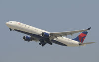 N801NW @ KLAX - Delta - by Todd Royer