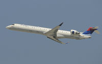 N816SK @ KLAX - Delta