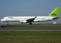 YL-BDB @ LFPG - one of two Seven-Five operated by BT, Delta-Bravo was deployed to CDG to collect the passengers of both the 733 and Dash 8-400Q - by Alain Durand