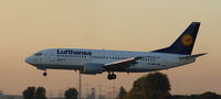 D-ABXT @ EDDL - Lufthansa,   landing at Düsseldorf Int´l (EDDL) - by Andre´Gendorf