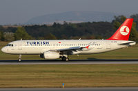 TC-JPM @ VIE - Turkish Airlines - by Joker767
