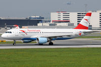 OE-LBU @ VIE - Austrian Airlines
