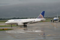 N801UA @ KORD - Taxiing