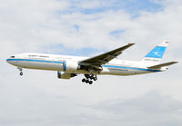 9K-AOB @ EGLL - Boeing 777-269 - by Paul Ashby