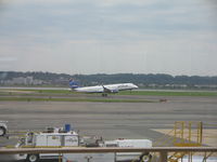 N334JB @ KDCA - Jet Blue departing DCA - by Ronald Barker