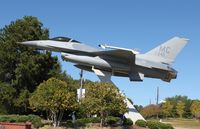 79-0345 @ KFFC - General Dynamics F-16A