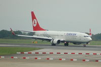 TC-JFV @ EGCC - Turkish Airlines Boeing 737-8F2 lands at Manchester. - by David Burrell