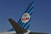 PH-BXA @ LOWW - KLM Boeing 737-800 - by Dietmar Schreiber - VAP
