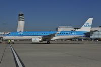 PH-EZS @ LOWW - KLM Embraer 190 - by Dietmar Schreiber - VAP