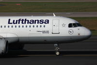 D-AIQU @ EDDL - Lufthansa, Airbus A320-211, CN: 1365, Name: Backnang - by Air-Micha