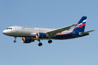 VQ-BKT @ EHAM - Aeroflot A320 - by Andy Graf-VAP