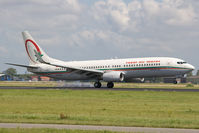 CN-ROE @ EHAM - Royal Air Maroc 737-800 - by Andy Graf-VAP