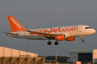 G-EZIG @ EHAM - Easyjet A319 - by Andy Graf-VAP