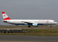 OE-LBE @ LFPG - Taxiing to the Terminal... - by Shunn311